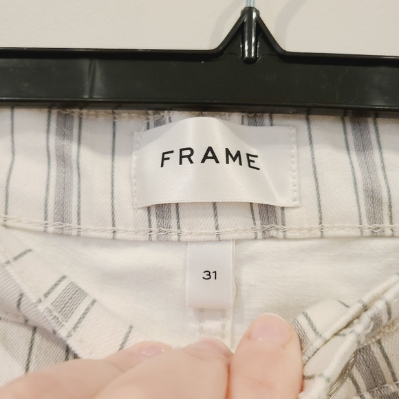 FRAME Denim Le Slim Palazzo Ivory Striped Jeans - Picture 4 of 10